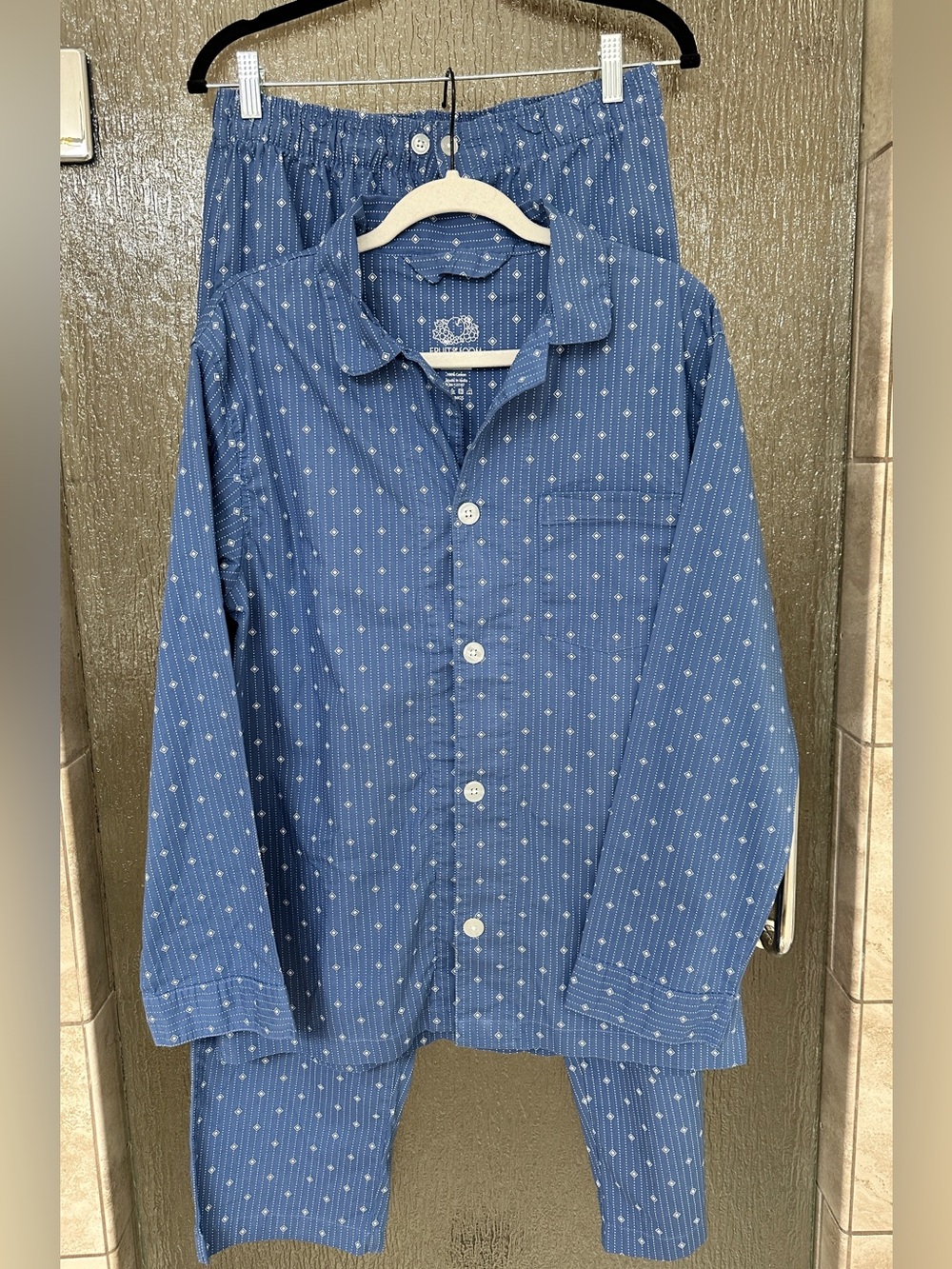 Hanes Men's Blue Printed Pajama Set